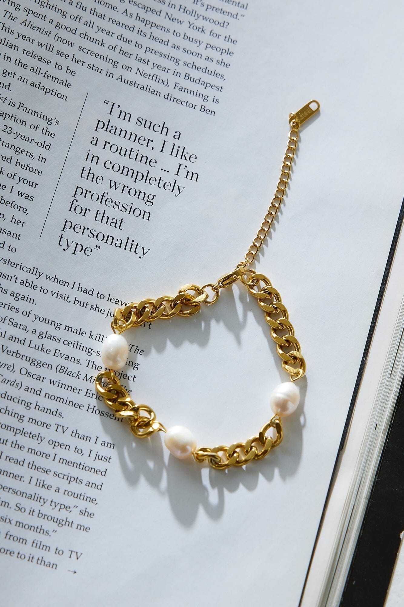 Ava™ | 18k Gold Plated Chains To Be Seen Bracelet Gold