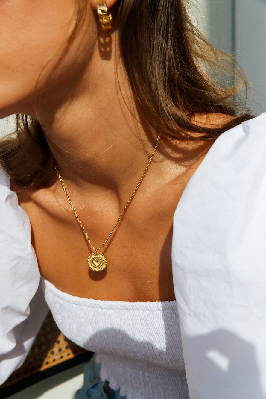 Lola™ | 18K Gold Plated Illusory Lives Necklace Gold