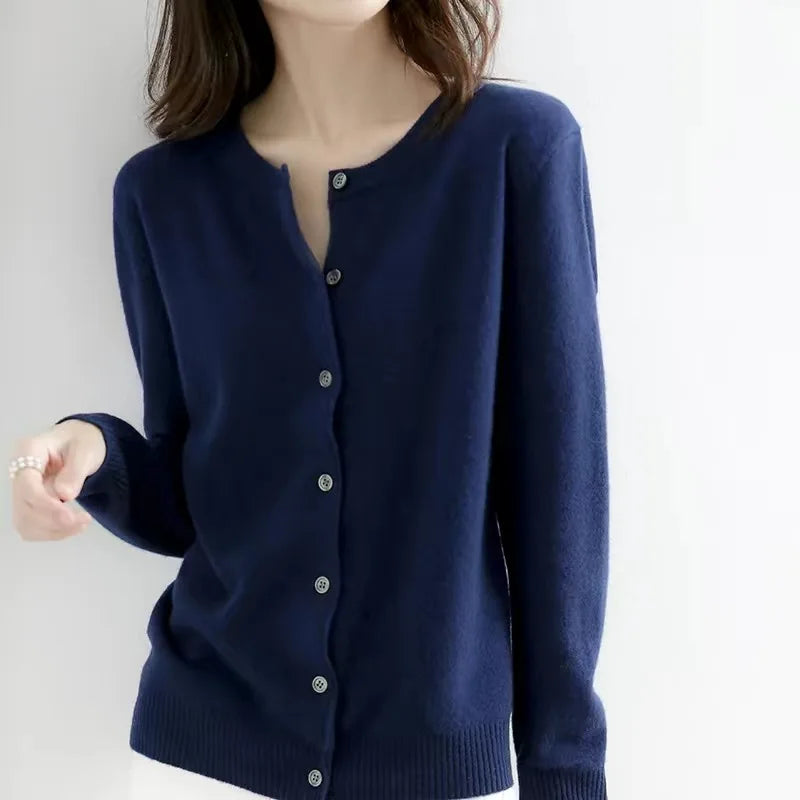 Lauren™ | Comfy Buttoned Pullover