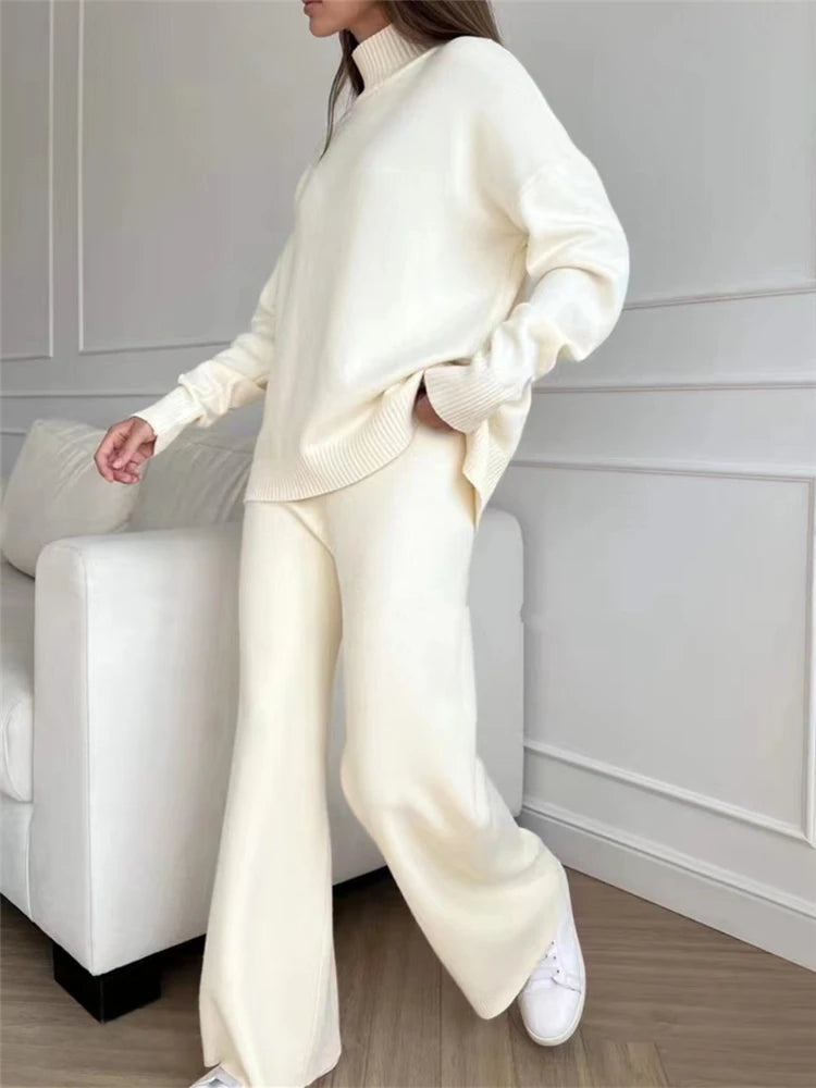 Macy™ | Elegant Turtleneck Pullover & Pants Set