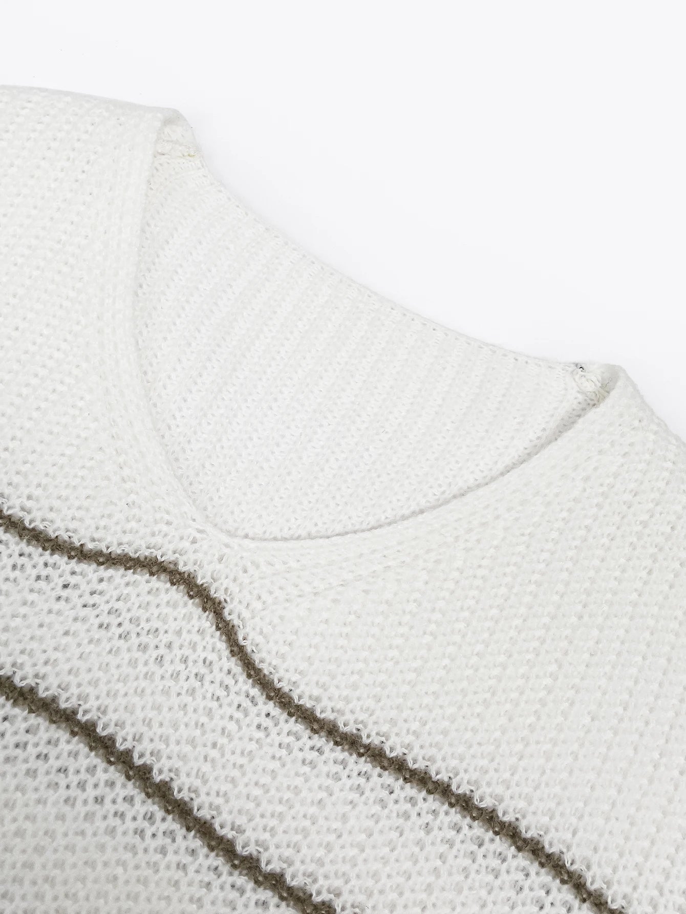 Emily™ | Elegant V Neck Pullover