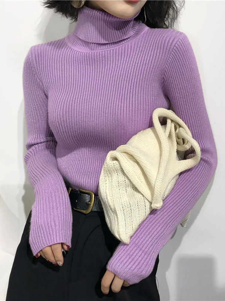 Macy™ | Cozy Turtleneck Sweater