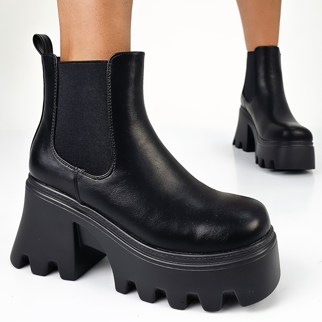 Tessa™ | Platform Beatles Boots