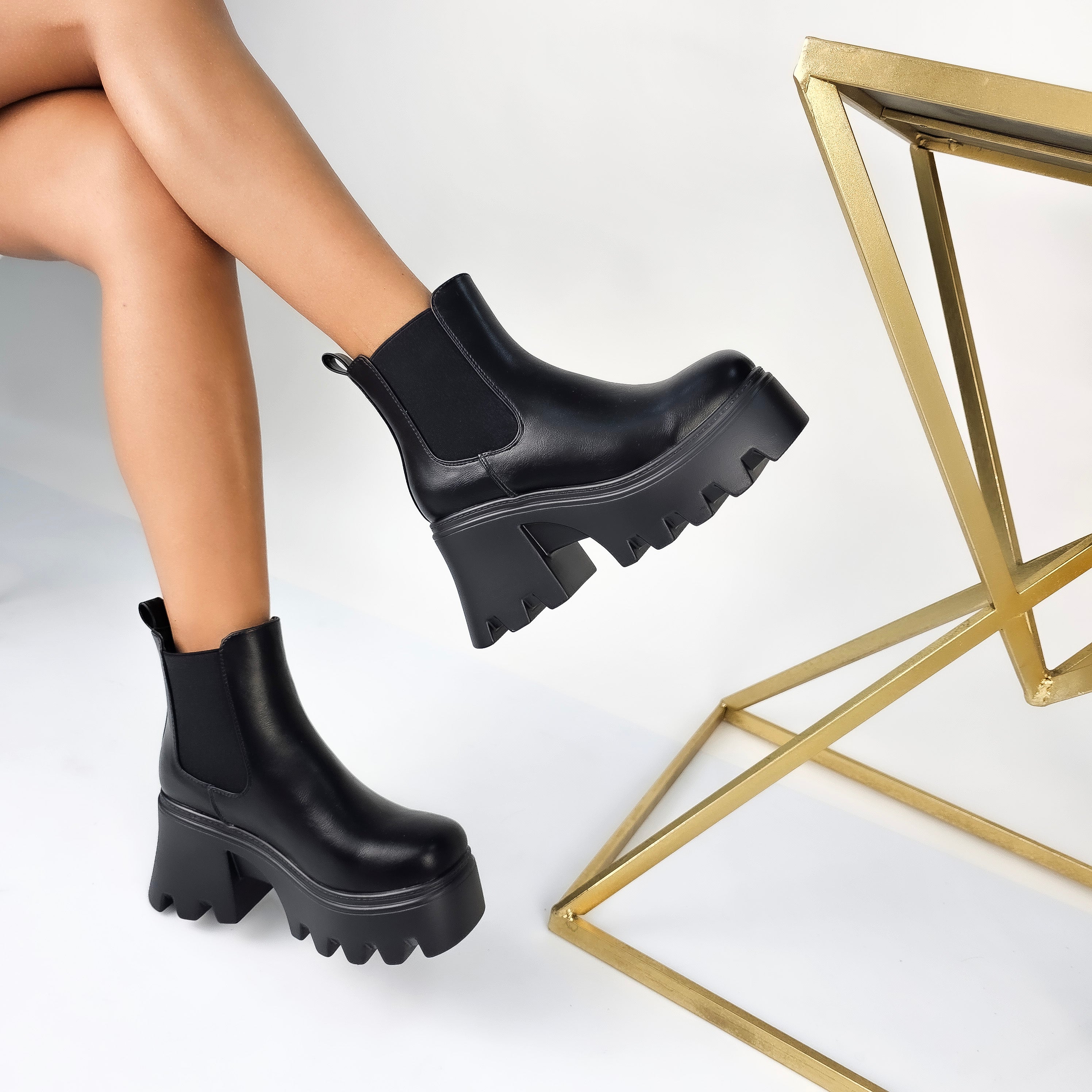 Tessa™ | Platform Beatles Boots