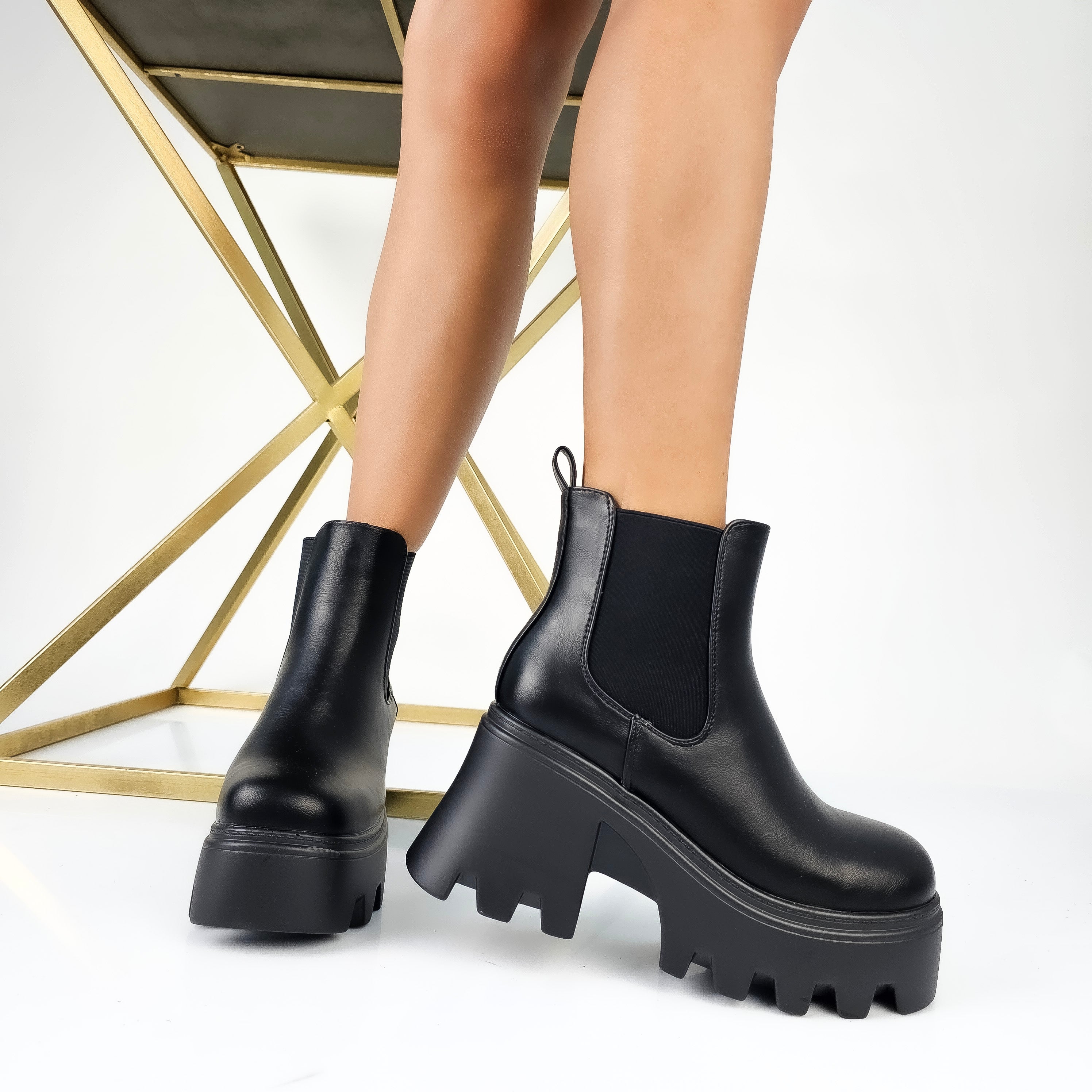 Tessa™ | Platform Beatles Boots