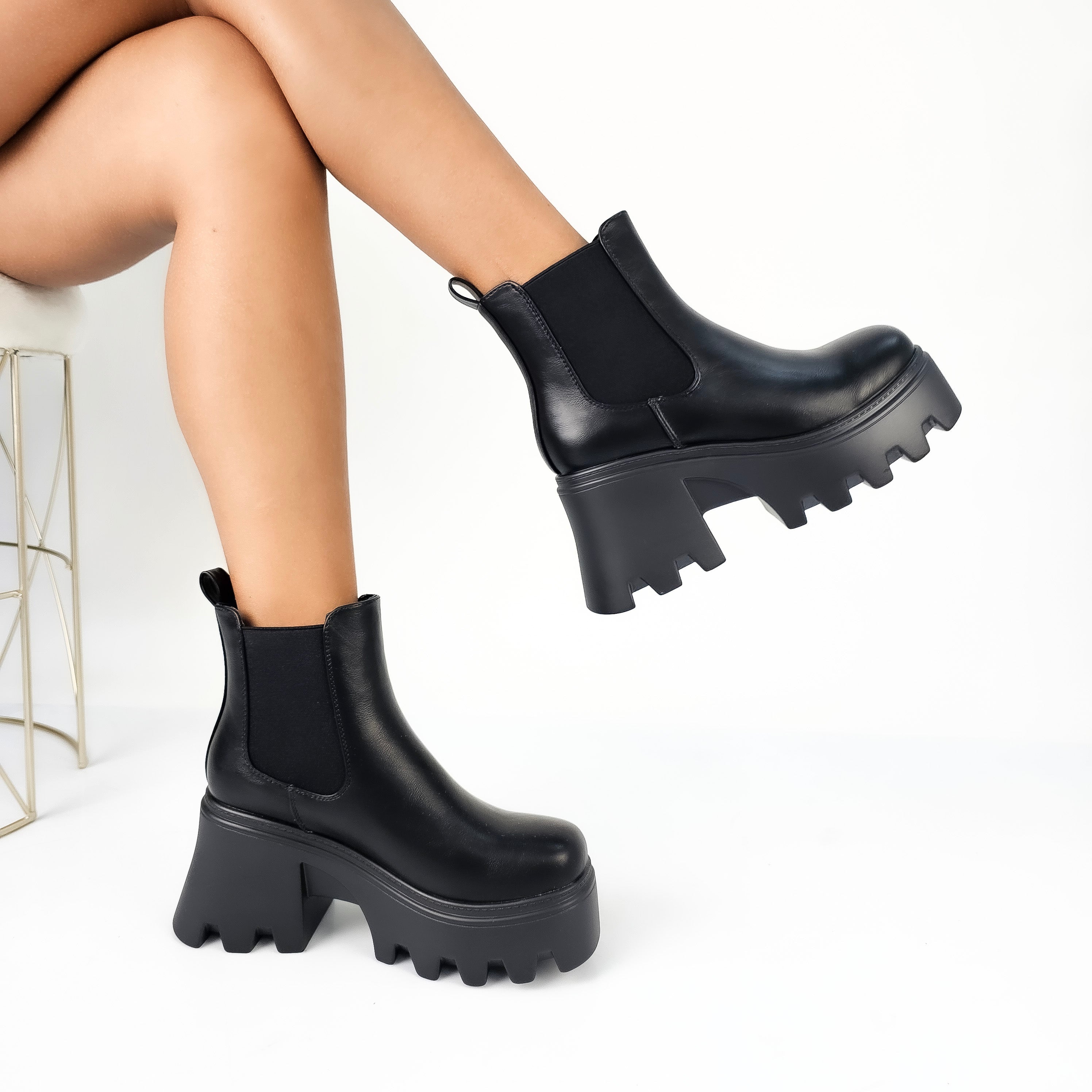 Tessa™ | Platform Beatles Boots